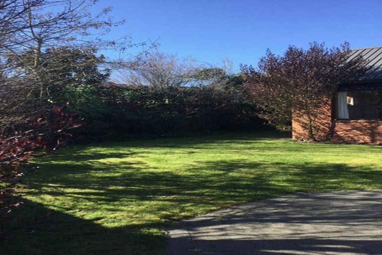 Photo of property in 27b Bryndwr Road, Fendalton, Christchurch, 8052