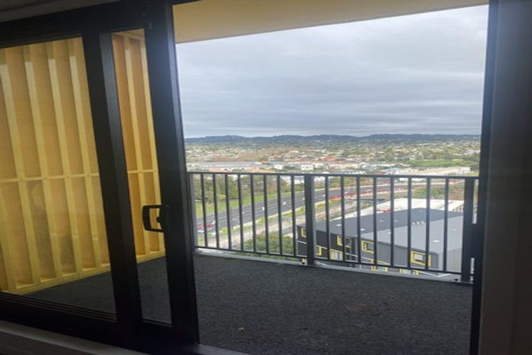 Photo of property in 1206/20 Mccrae Way, New Lynn, Auckland, 0600