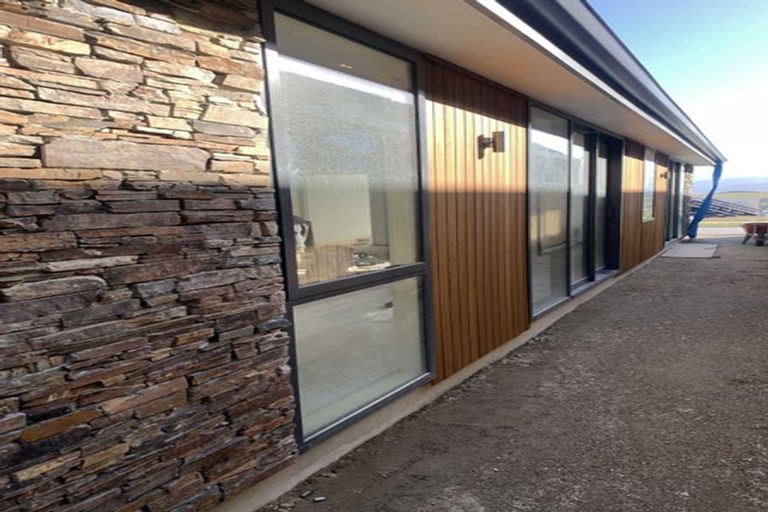 Photo of property in 70 Spur Ridge Rise, Jacks Point, 9371