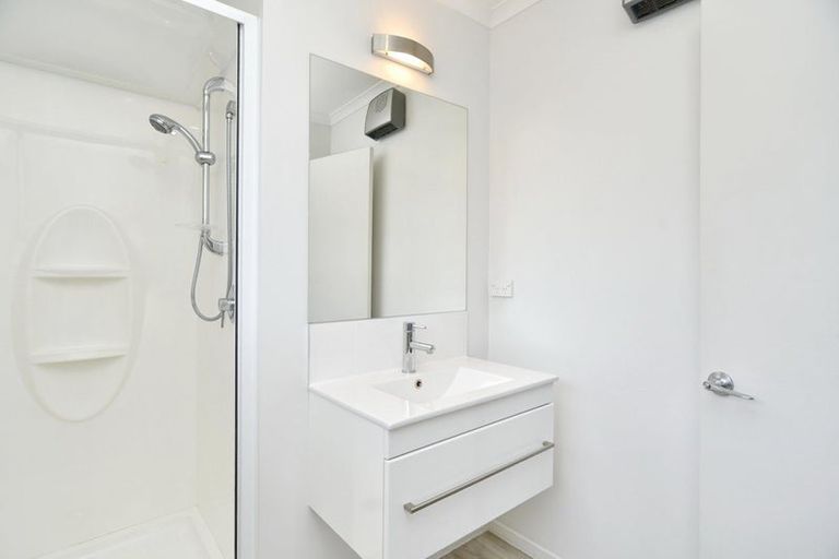 Photo of property in 27 Kawari Drive, Pegasus, 7612