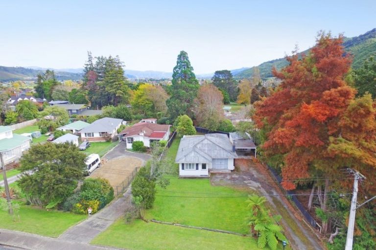 Photo of property in 44 Akatarawa Road, Brown Owl, Upper Hutt, 5018