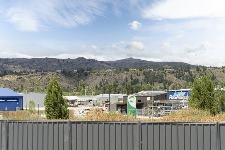 Photo of property in 9 Sequoia Close, Alexandra, 9320