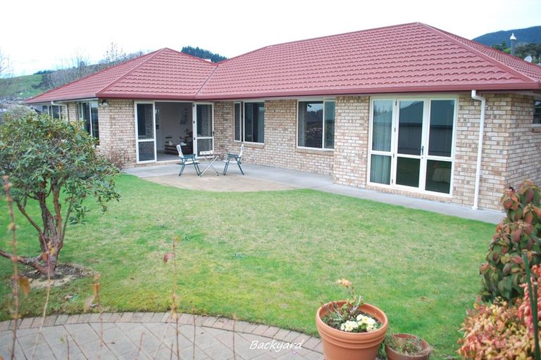 Photo of property in 4 Ballard Drive, Stoke, Nelson, 7011