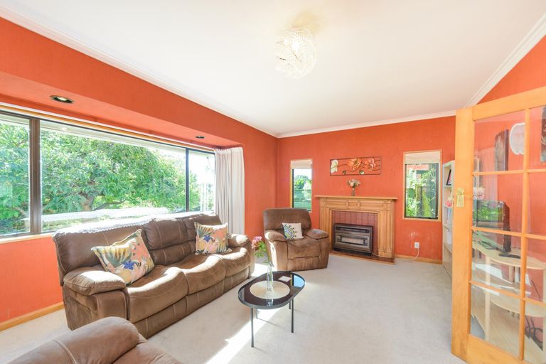 Photo of property in 78 Churchill Avenue, Hokowhitu, Palmerston North, 4410
