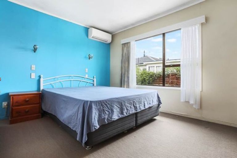 Photo of property in 2/451 Great South Road, Papatoetoe, Auckland, 2025