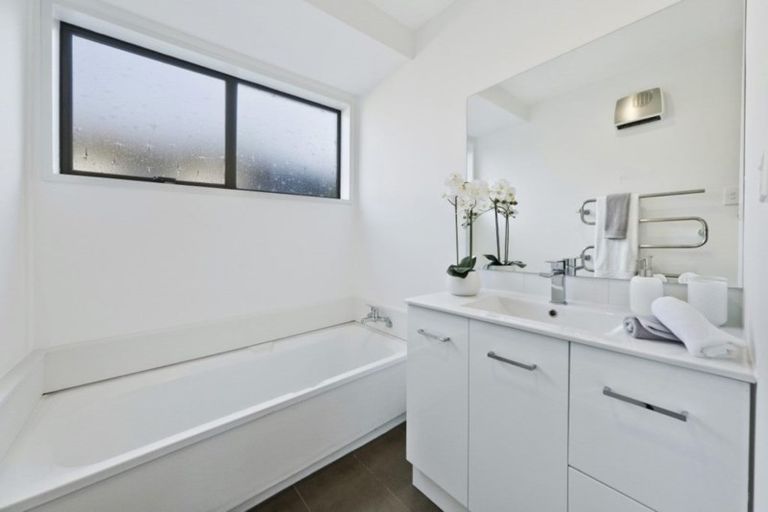 Photo of property in 7a Paprika Place, Bishopdale, Christchurch, 8053