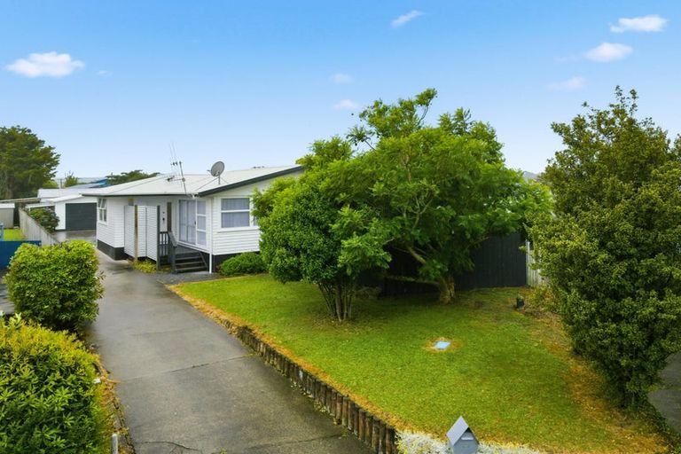 Photo of property in 23 Beazley Crescent, Tikipunga, Whangarei, 0112