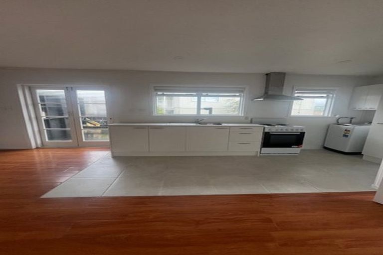 Photo of property in 22a Lincoln Road, Hillmorton, Christchurch, 8024