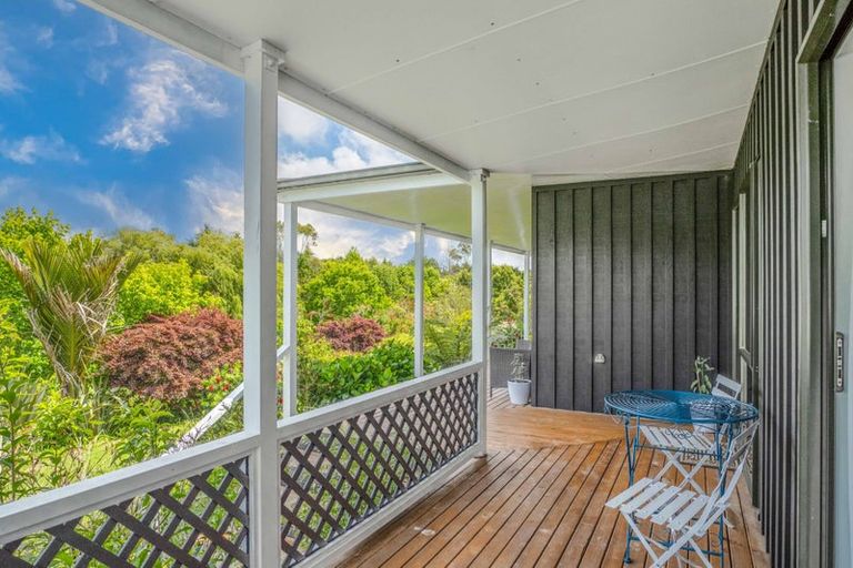 Photo of property in 68 Wiroa Road, Kerikeri, 0293