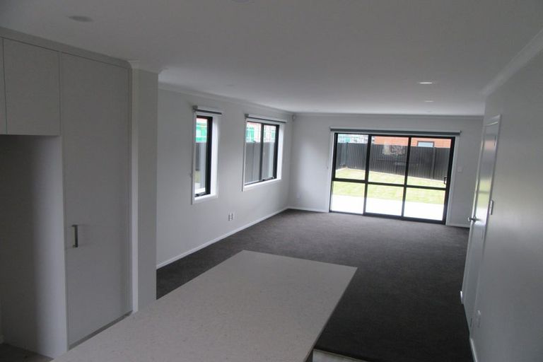 Photo of property in 54 Mawai Hakona Drive, Wallaceville, Upper Hutt, 5018