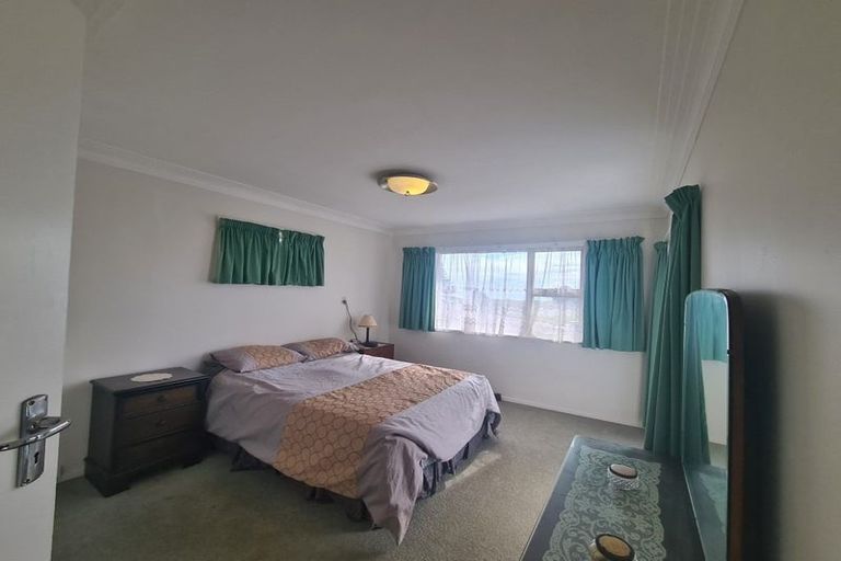 Photo of property in 196 Marine Parade, Mount Maunganui, 3116