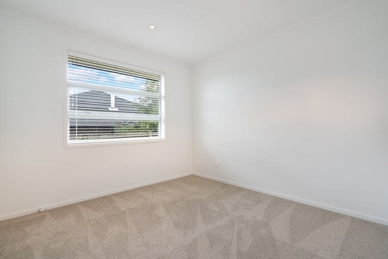Photo of property in 21 Pyne Crescent, Pokeno, 2402