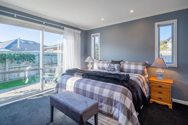 Photo of property in 9 Bridford Way, Paraparaumu, 5032