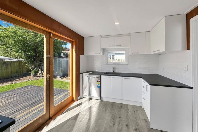 Photo of property in 15 Buccleugh Street, Phillipstown, Christchurch, 8011