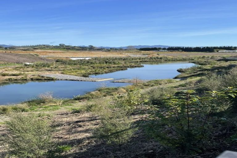 Photo of property in 16 Kauri Lane, Omokoroa, 3114