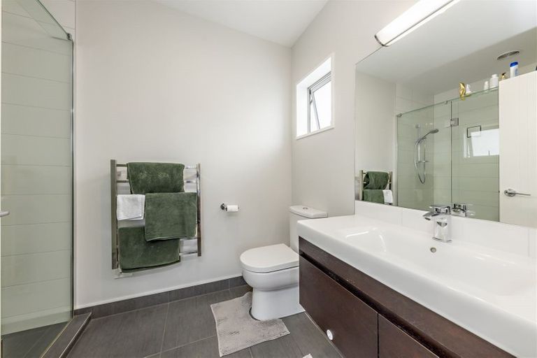 Photo of property in 2 Muirhill Place, Pokeno, 2402