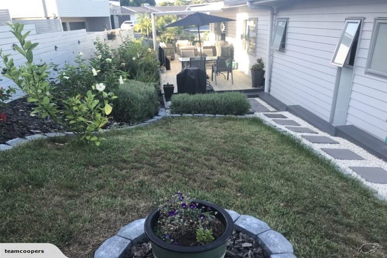 Photo of property in 7 Protea Drive, Cable Bay, 0420