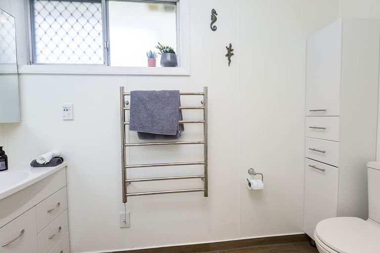 Photo of property in 1/24 Merton Street, Trentham, Upper Hutt, 5018