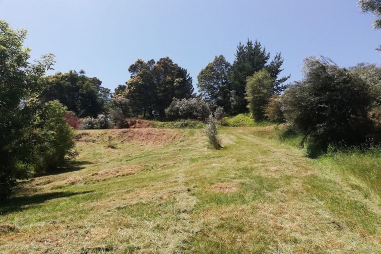 Photo of property in 12 Kina Beach Road, Tasman, Upper Moutere, 7173