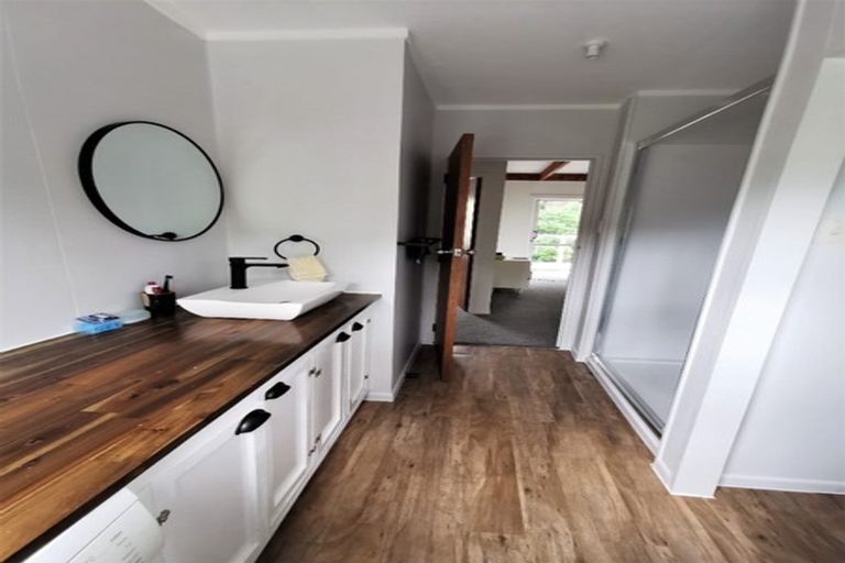 Photo of property in 52b Woodleigh Street, Frankleigh Park, New Plymouth, 4310