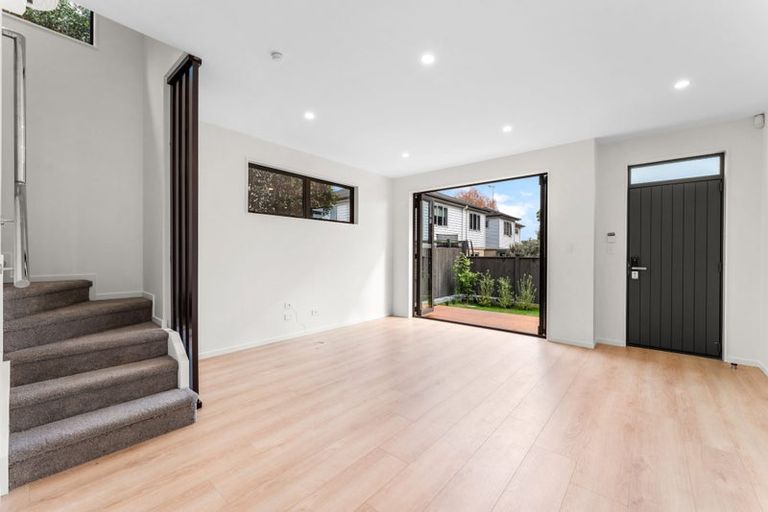 Photo of property in 4/44 Abercrombie Street, Howick, Auckland, 2014