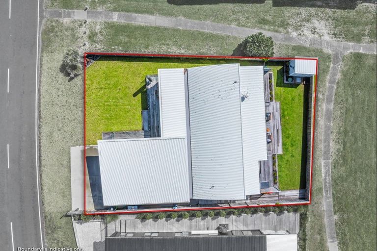 Photo of property in 15 Meiklejohn Way, Omaha, 0986