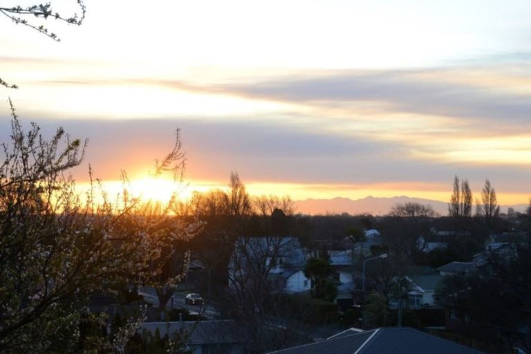 Photo of property in 200 Centaurus Road, Saint Martins, Christchurch, 8022