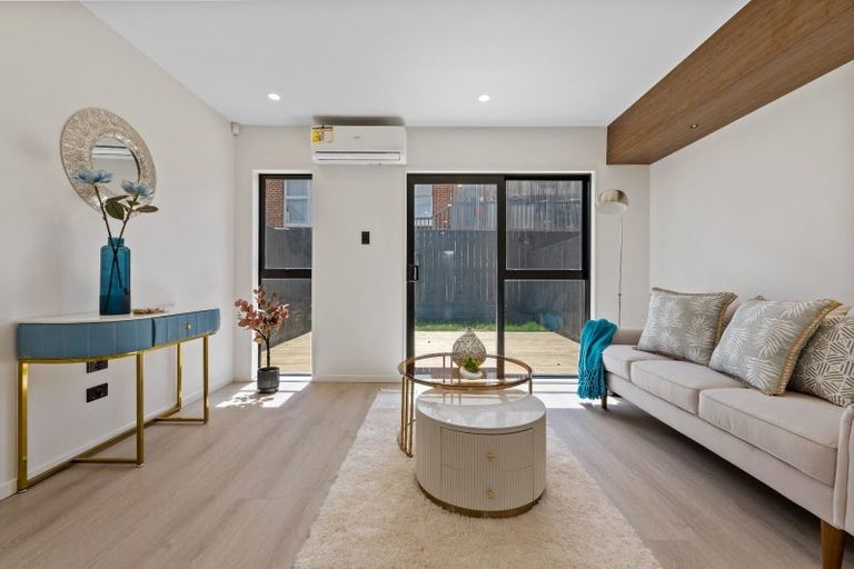 Photo of property in 7/33 Milton Road, Papatoetoe, Auckland, 2024