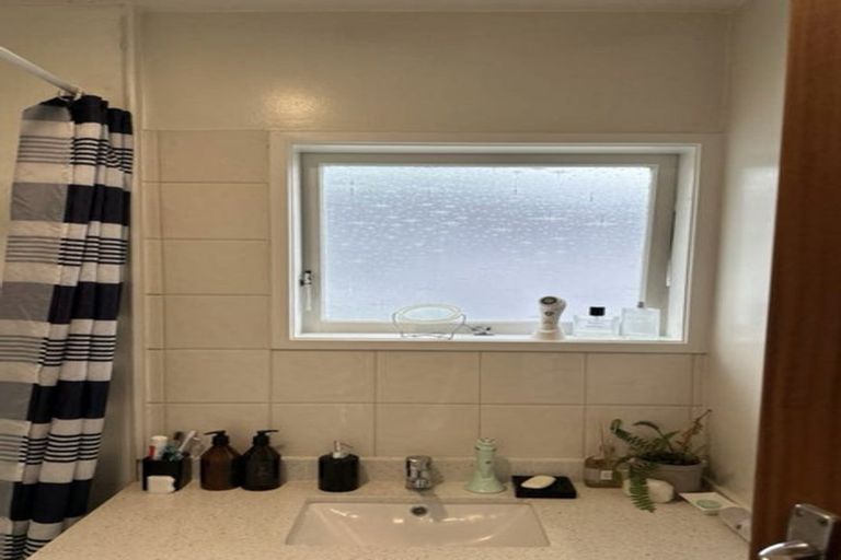 Photo of property in 2/10 Marsden Avenue, Mount Eden, Auckland, 1024