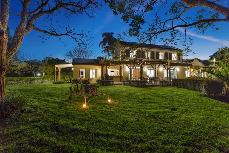 Photo of property in 424 Kerikeri Road, Kerikeri, 0230