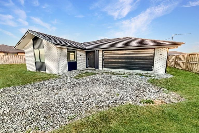 Photo of property in 15 Merino Crescent, Amberley, 7410