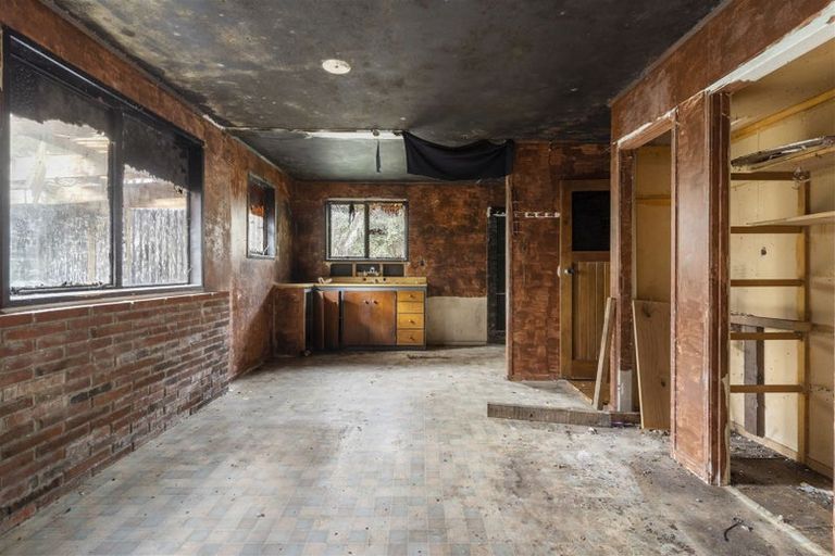 Photo of property in 561 Swanson Road, Ranui, Auckland, 0612