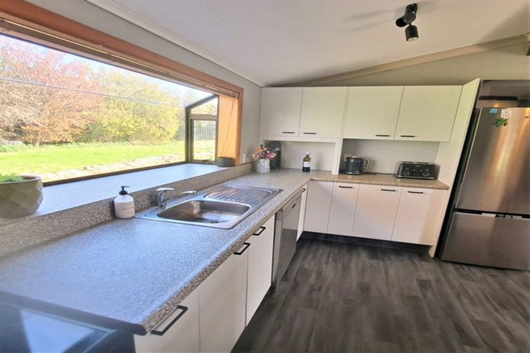 Photo of property in 51 Allan Street, Waiwera South, Clinton, 9584