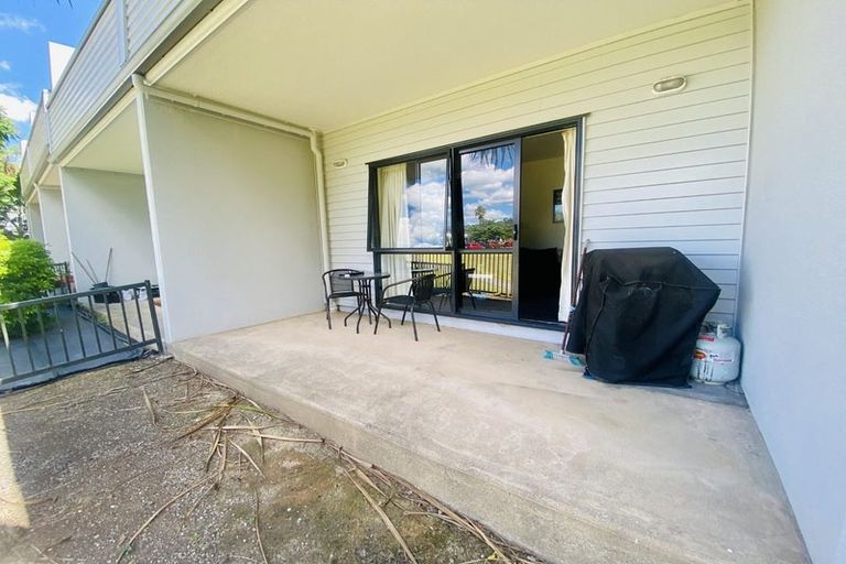 Photo of property in 48/21 Armoy Drive, East Tamaki, Auckland, 2016