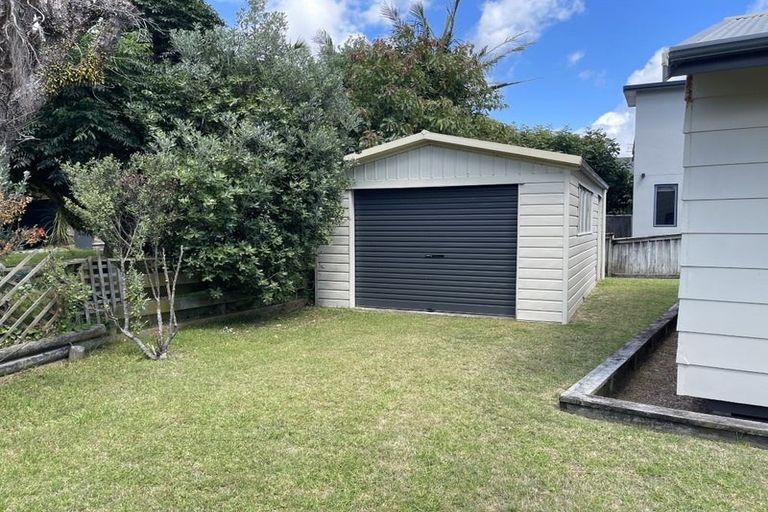 Photo of property in 19a Taylor Road, Papamoa Beach, Papamoa, 3118