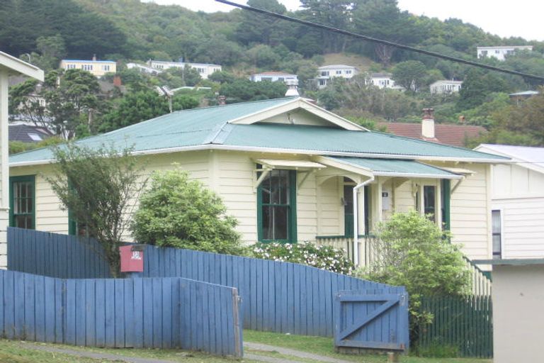 Photo of property in 25 Bombay Street, Ngaio, Wellington, 6035