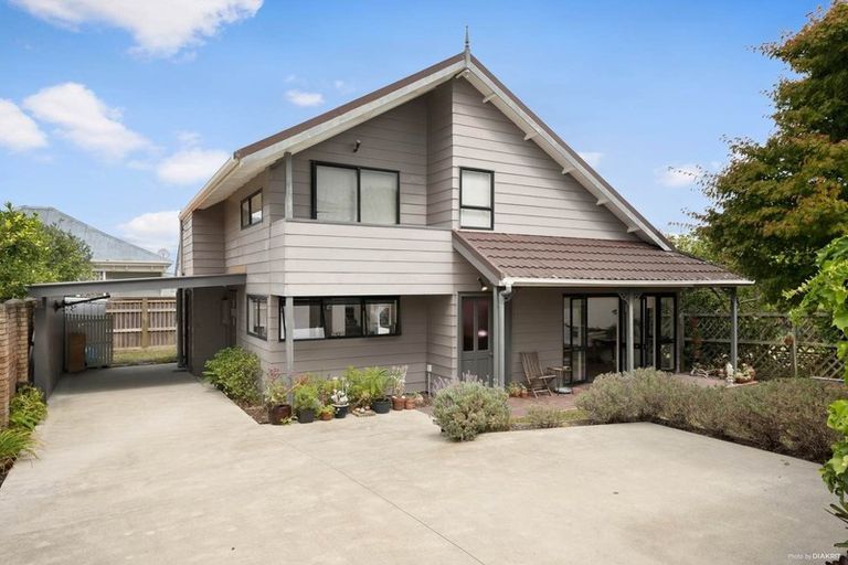 Photo of property in 3a Ascot Avenue, Henderson, Auckland, 0610
