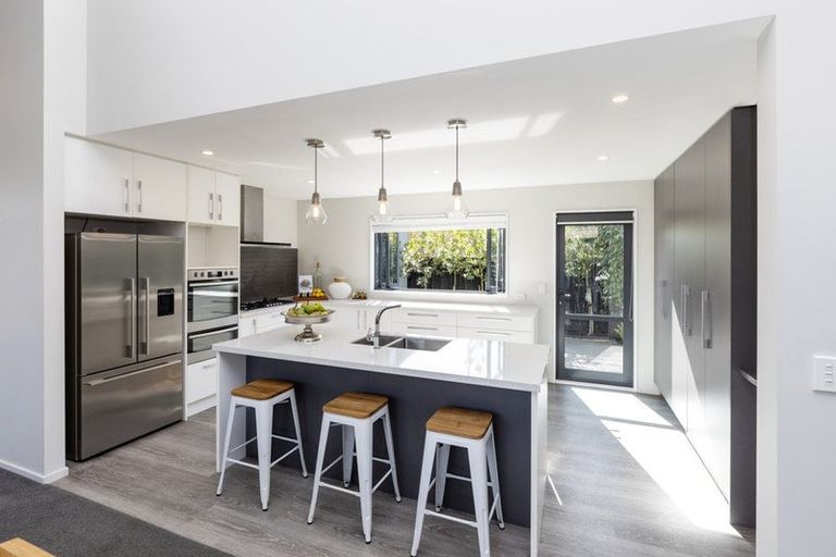 Photo of property in 80 Tomes Road, St Albans, Christchurch, 8052