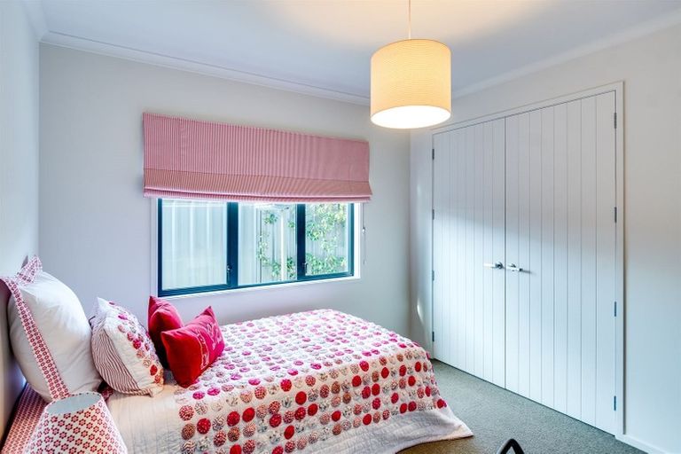 Photo of property in 9 Taieri Place, Poraiti, Napier, 4112