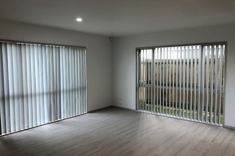 Photo of property in 104 Arion Road, Takanini, 2112