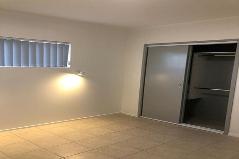 Photo of property in 3/762 Beach Road, Browns Bay, Auckland, 0630