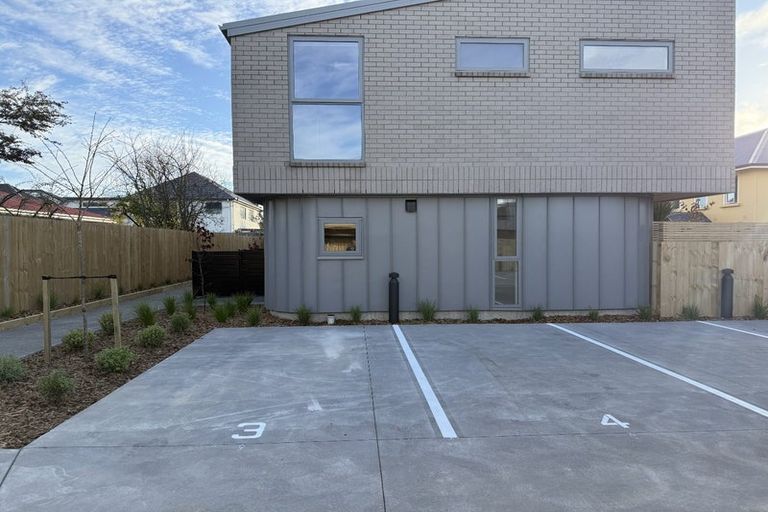 Photo of property in 3/45 Champion Street, Edgeware, Christchurch, 8013