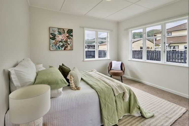 Photo of property in 128a Waiwhetu Road, Waterloo, Lower Hutt, 5011