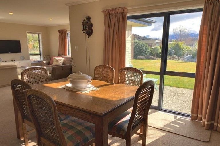 Photo of property in 11 Sherwin Avenue, Albert Town, Wanaka, 9305