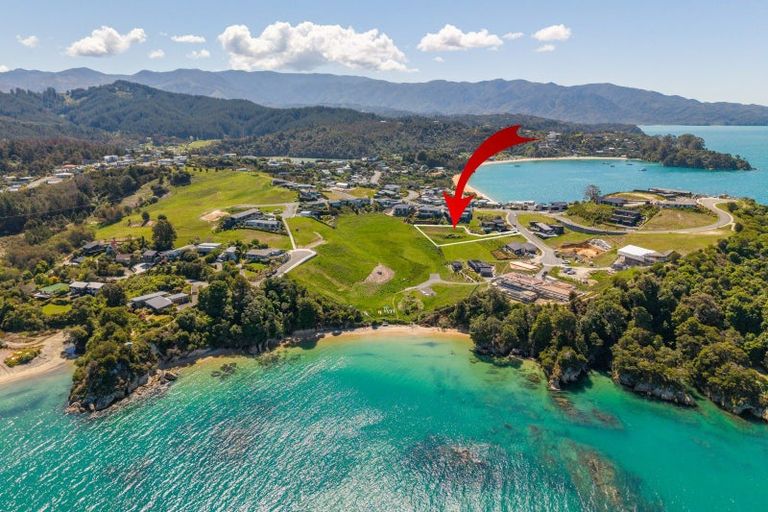 Photo of property in 6 Fairburn Place, Kaiteriteri, 7197