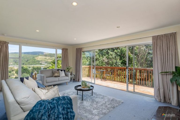 Photo of property in 12 Castle Crescent, Stokes Valley, Lower Hutt, 5019