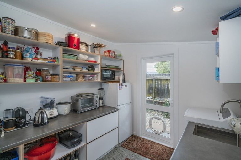 Photo of property in 14 Kenneth Avenue, Whitianga, 3510