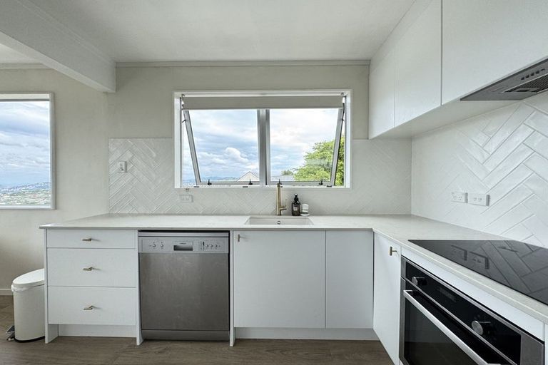 Photo of property in 2/16 Orissa Crescent, Broadmeadows, Wellington, 6035