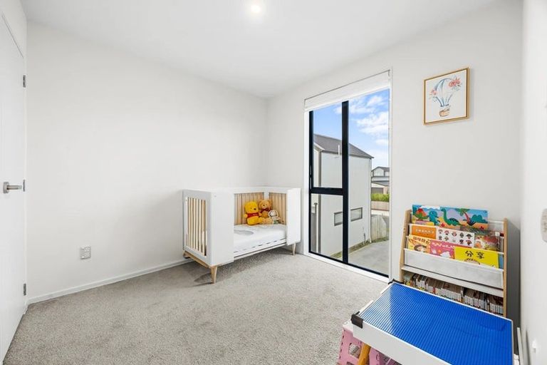 Photo of property in 77 John Gray Street, Papakura, 2110