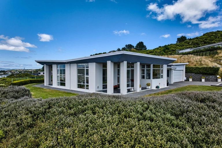 Photo of property in 11 Winifred Way, Belmont, Lower Hutt, 5010